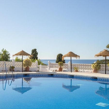 Capistrano Playa Apartment Нерха Екстериор снимка