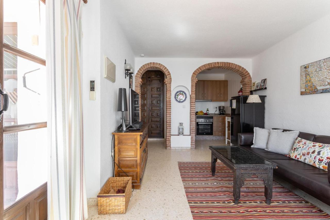 Capistrano Playa Apartment Нерха Екстериор снимка