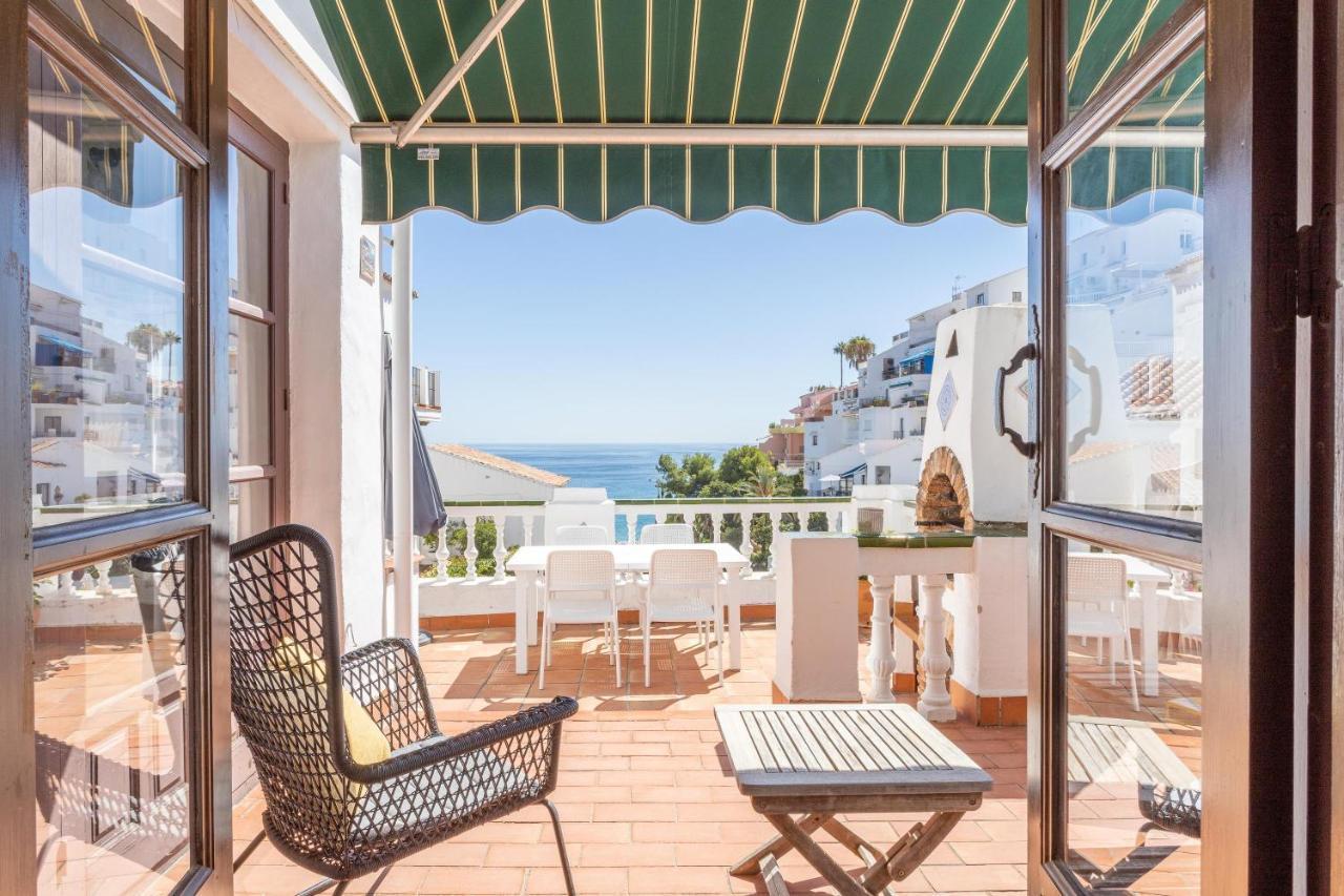 Capistrano Playa Apartment Нерха Екстериор снимка