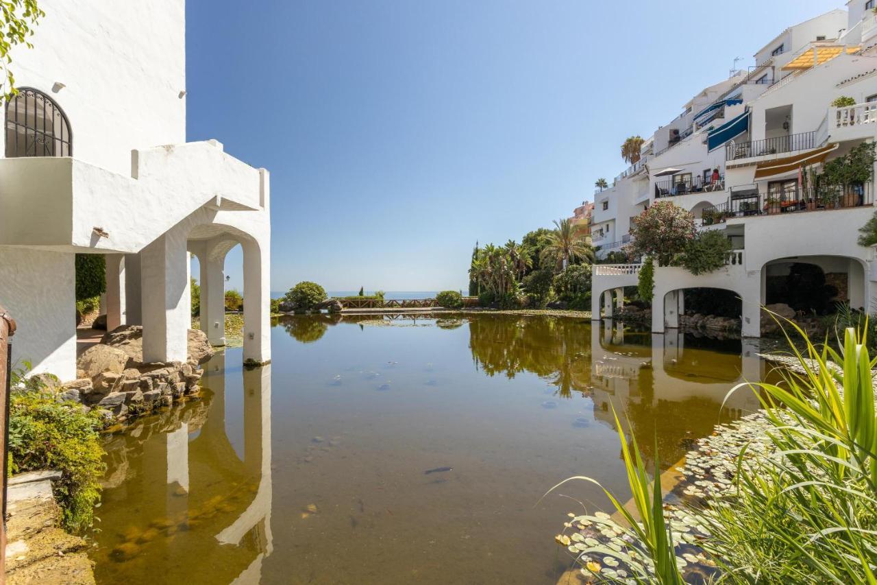 Capistrano Playa Apartment Нерха Екстериор снимка